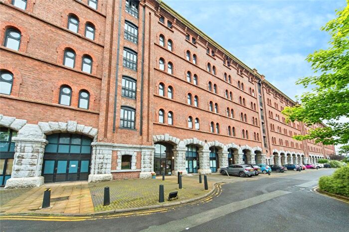 2 Bedroom Flat For Sale In Waterloo Road, Liverpool, Merseyside, L3