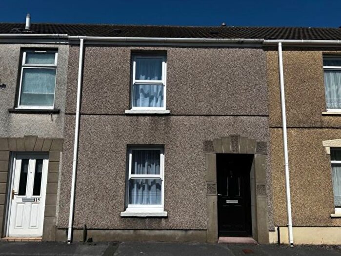 2 Bedroom Property To Rent In Burry Street, Llanelli, SA15