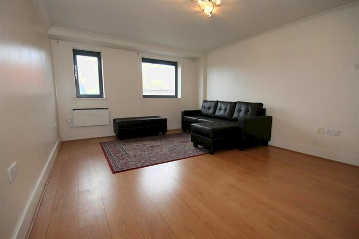 2 Bedroom Flat To Rent In Rouen Road, Norwich, NR1