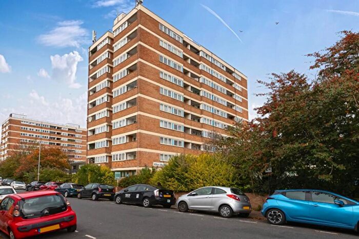 1 Bedroom Apartment For Sale In Clarendon Road, Hove, BN3