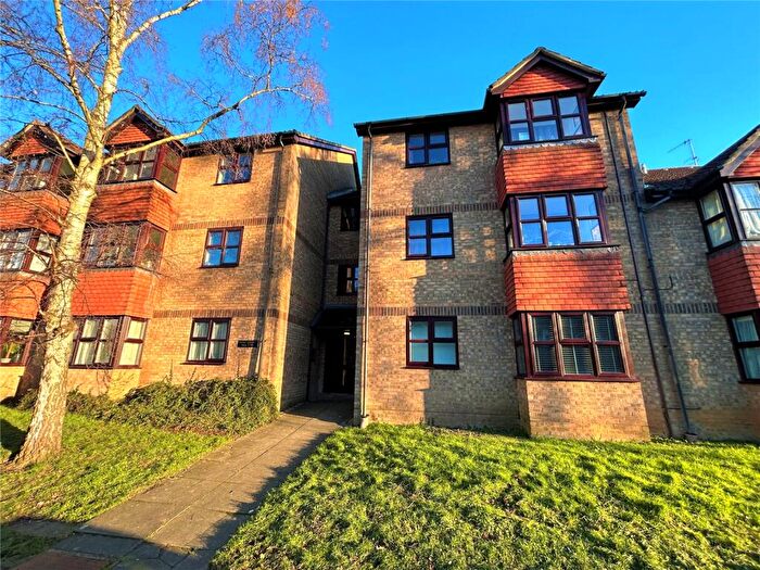 1 Bedroom Flat For Sale In Ryde Court, Aldershot, Hampshire, GU12
