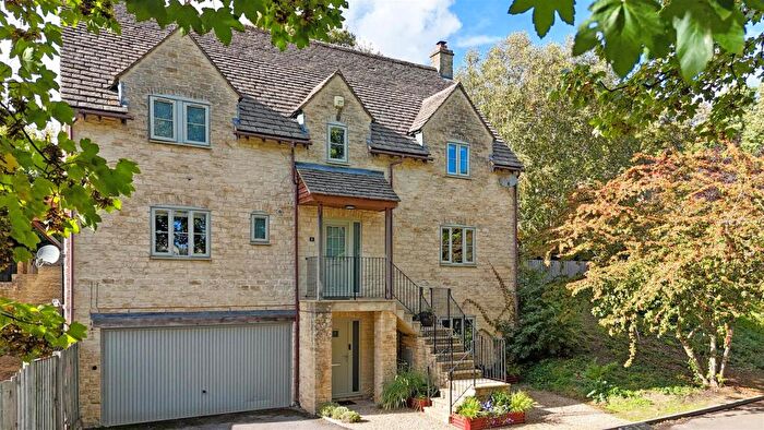5 Bedroom Detached House For Sale In Bourne Lane, Brimscombe, Stroud, GL5