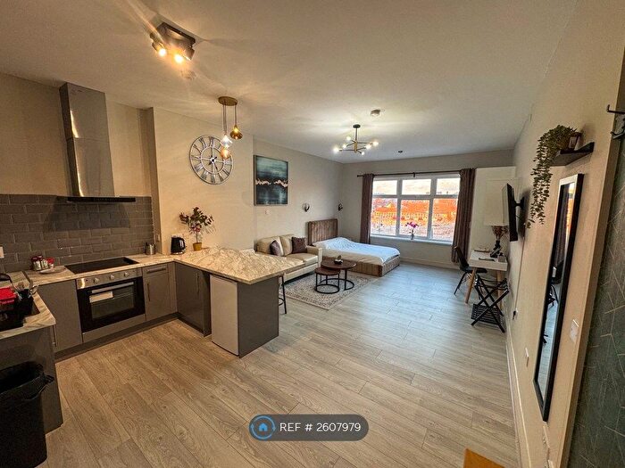 1 Bedroom Flat To Rent In Market Street, Wigan, WN1