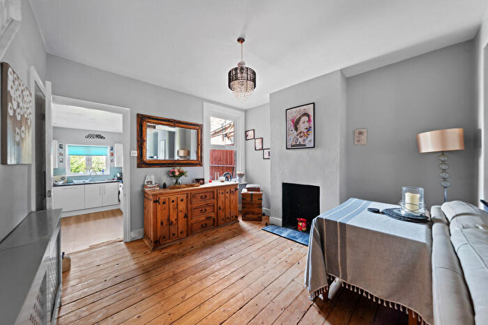 3 Bedroom Terraced House For Sale In Mellows Road, Wallington, SM6