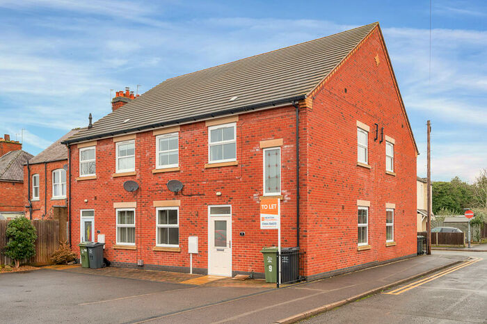 2 Bedroom Town House To Rent In Nelson Street, Syston, LE7