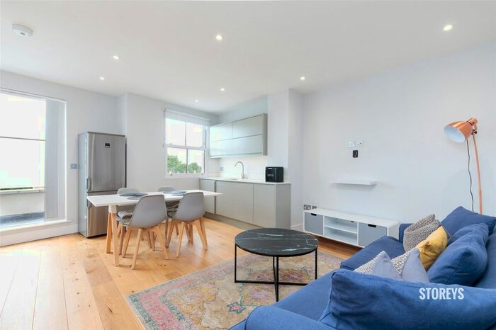 2 Bedroom Flat To Rent In Torriano Avenue, Kentish Town, London, NW5
