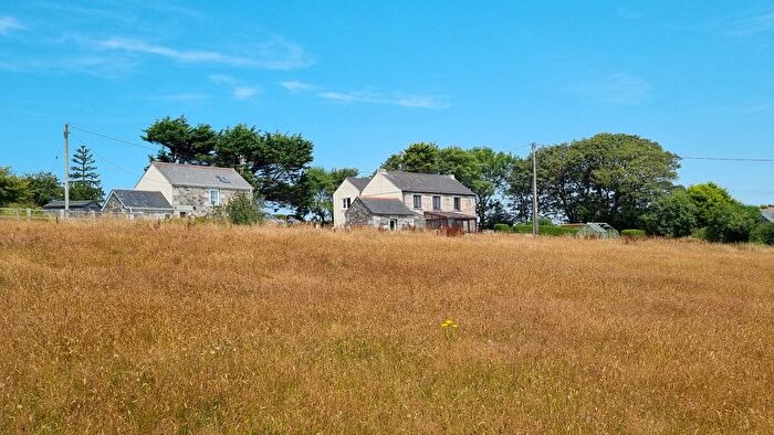 4 Bedroom Country House For Sale In Carnkie, Wendron, TR13