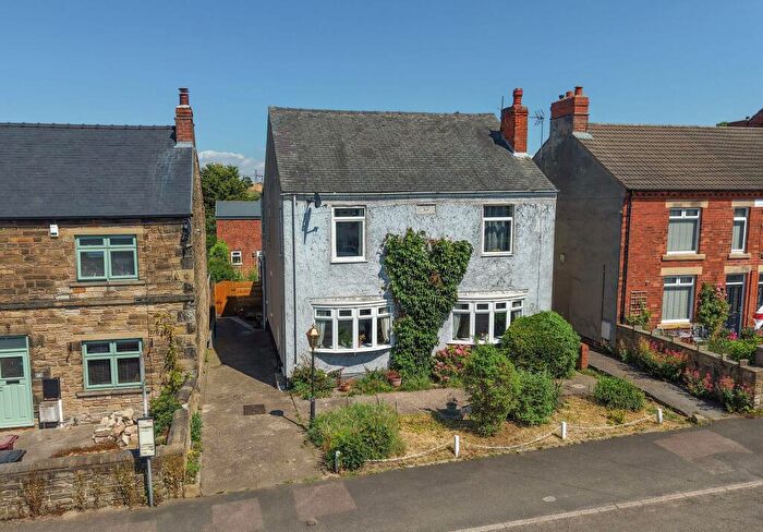 3 Bedroom Semi-Detached House For Sale In Park House Road, Lower Pilsley, S45