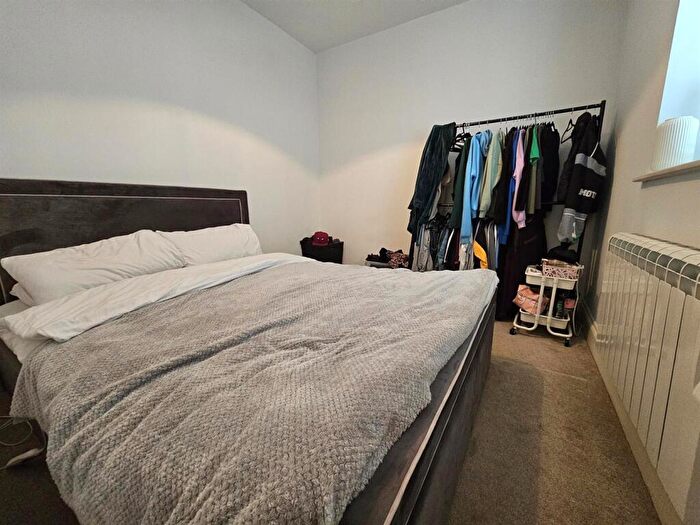 1 Bedroom Apartment For Sale In Albion House, Southgate Street, Gloucester, GL1