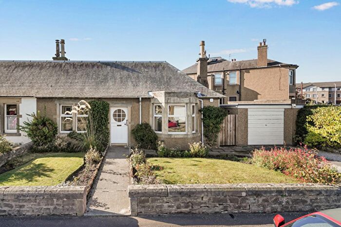2 Bedroom Semi-detached Bungalow For Sale In Park Grove, Edinburgh, EH16