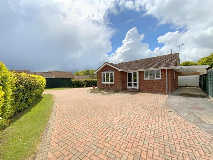 3 Bedroom Detached Bungalow For Sale In Billinghay Court, Cleethorpes, DN35