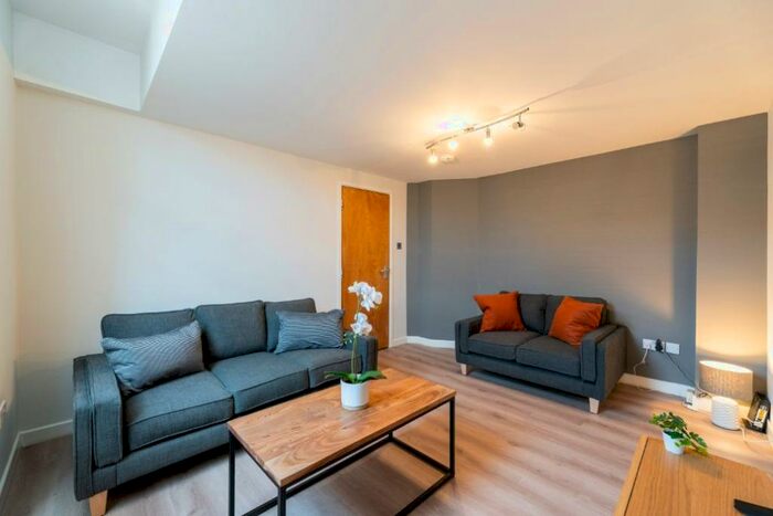 5 Bedroom Terraced House To Rent In Warwick Street, Newcastle, NE6