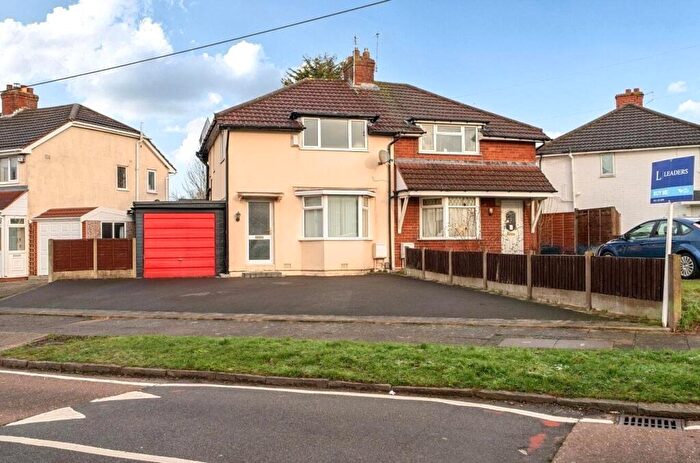 3 Bedroom Semi-Detached House For Sale In Sladepool Farm Road, Birmingham, West Midlands, B14