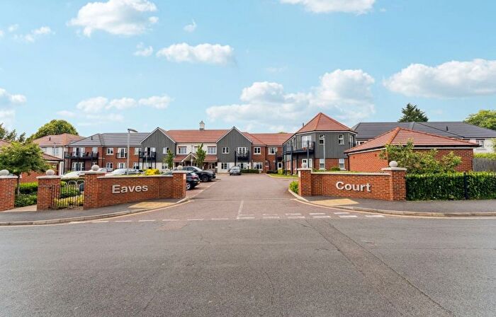 1 Bedroom Flat To Rent In The Retreat, Princes Risborough, HP27