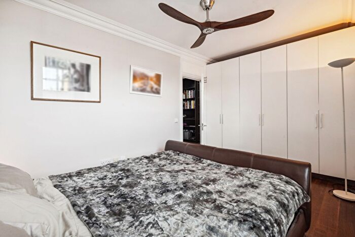 1 Bedroom Flat For Sale In Great Portland Street, London, United Kingdom, W1W