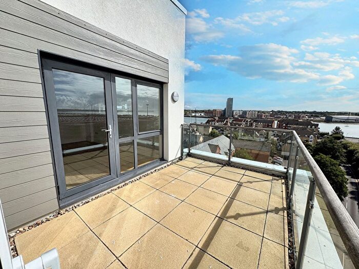 2 Bedroom Flat To Rent In Ocean Way, Sapphire Court, SO14