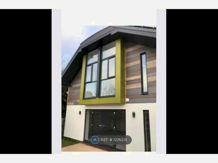 2 Bedroom Semi-Detached House To Rent In Saxon Road, Faversham ME13