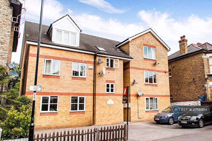 2 Bedroom Flat To Rent In Mount Pleasant Road, Lewisham, SE13
