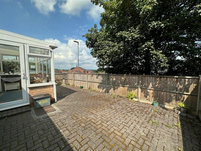 2 Bedroom Detached Bungalow For Sale In Gresley Woodlands, Church Gresley, Swadlincote, DE11