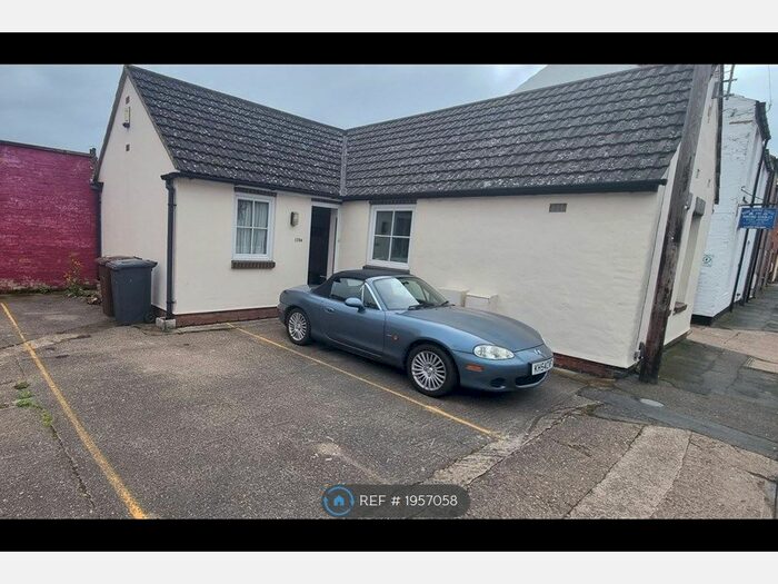 2 Bedroom Bungalow To Rent In Newland Street West, Lincoln, LN1