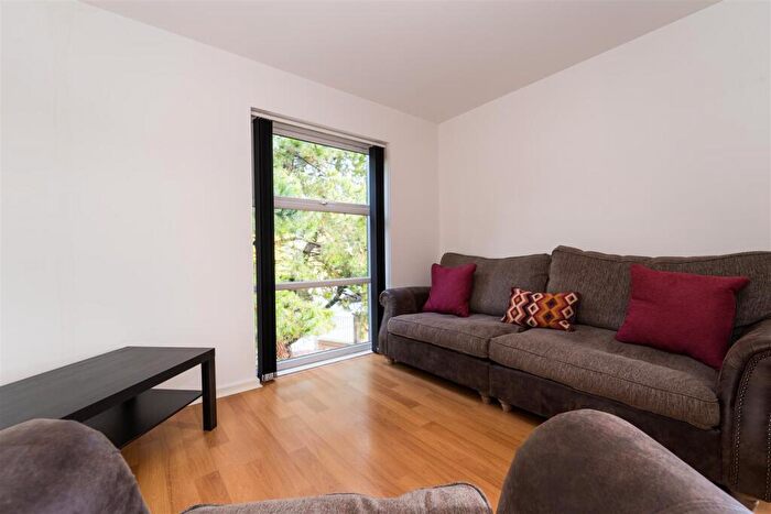 2 Bedroom Apartment To Rent In The Boulevard, Didsbury, M20