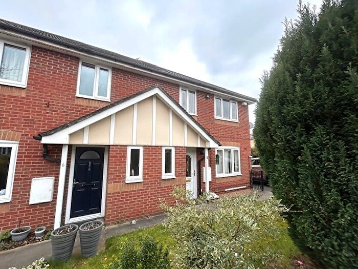 4 Bedroom Property To Rent In Firecrest Close, Erdington, Birmingham, B23