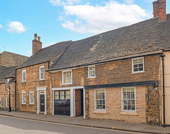 3 Bedroom Terraced House For Sale In St Mary's Street, Stamford, PE9