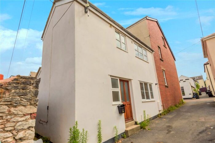 1 Bedroom House To Rent In Clarence Road, Exmouth, Devon, EX8