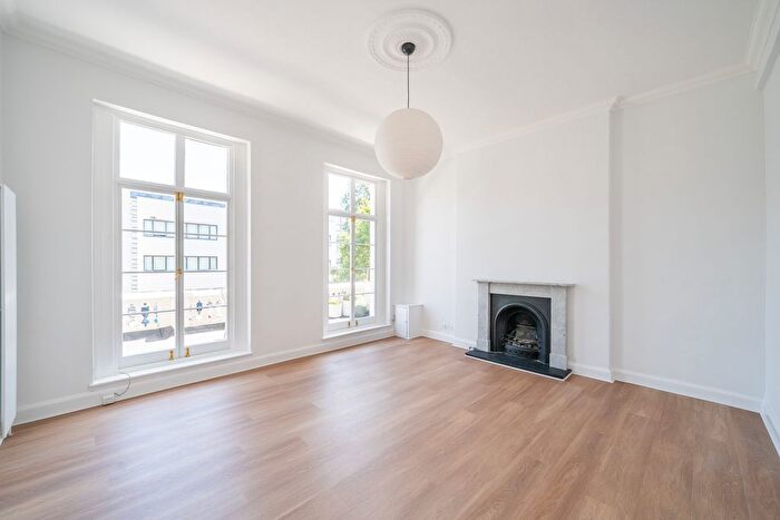 Studio For Sale In Claverton Street, London, SW1V