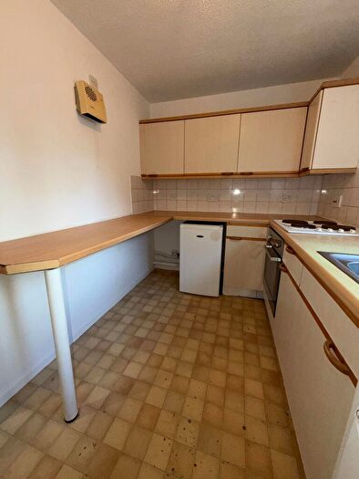 1 Bedroom Flat To Rent In Swaythling Close, London, N18