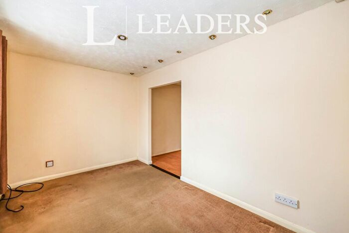 1 Bedroom Maisonette To Rent In Anchorage Park, Portsmouth, PO3