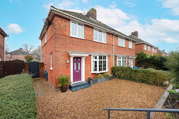 3 Bedroom Semi Detached House For Sale In Elm Grove Lane, Norwich, NR3