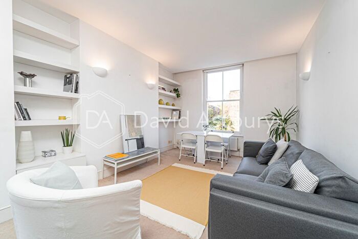 2 Bedroom Flat To Rent In Mildmay Park, Islington, London, N1