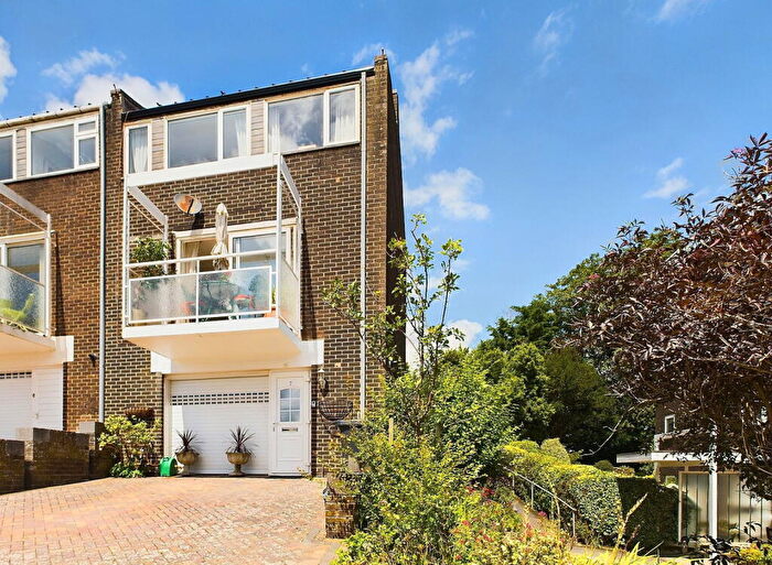 4 Bedroom End Of Terrace House For Sale In Witheby, Sidmouth, EX10