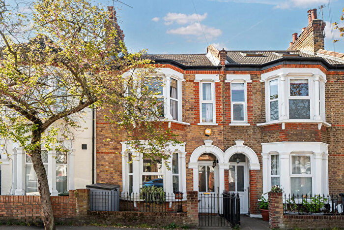 3 Bedroom Terraced House For Sale In Leahurst Road, Hither Green, SE13
