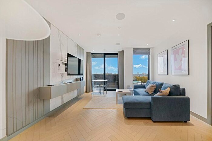 2 Bedroom Flat To Rent In The Compton, Lodge Road, NW8