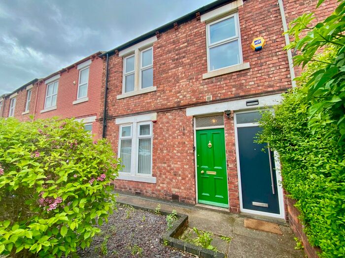 2 Bedroom Flat To Rent In Morris Street, Birtley, Chester Le Street, Co Durham, DH3