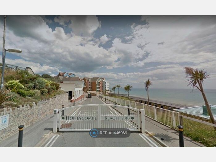1 Bedroom Flat To Rent In Honeycombe Beach, Boscombe, Bournemouth, BH5