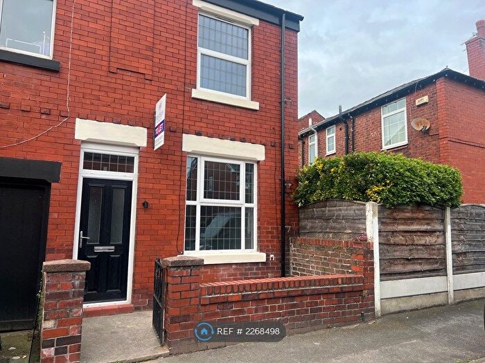 2 Bedroom Terraced House To Rent In Vine Street, Stockport, SK7