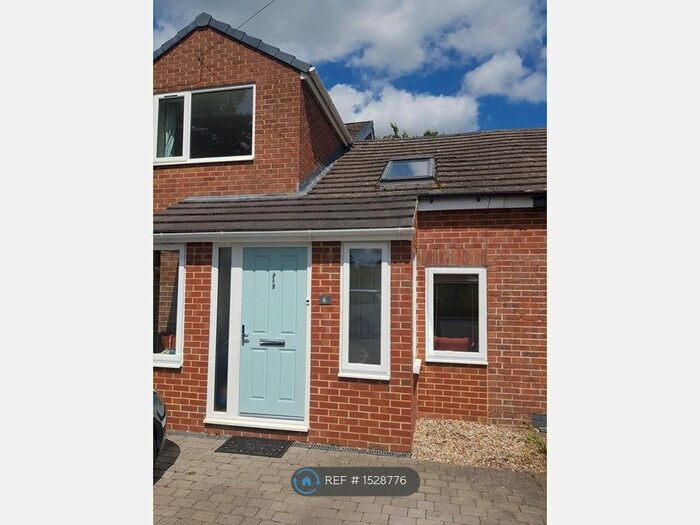 1 Bedroom Flat To Rent In Van Diemens Close, Marlborough, SN8