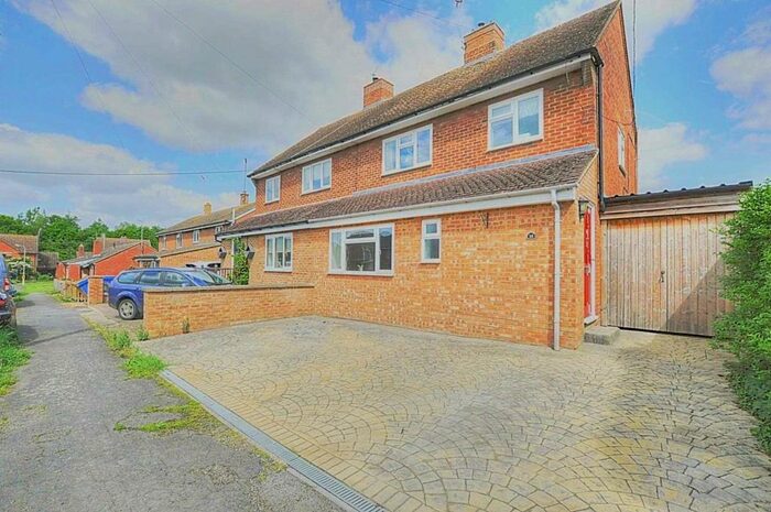 3 Bedroom Semi-Detached House For Sale In Thornhill, Thornborough - Sold Similar Properties Required, MK18