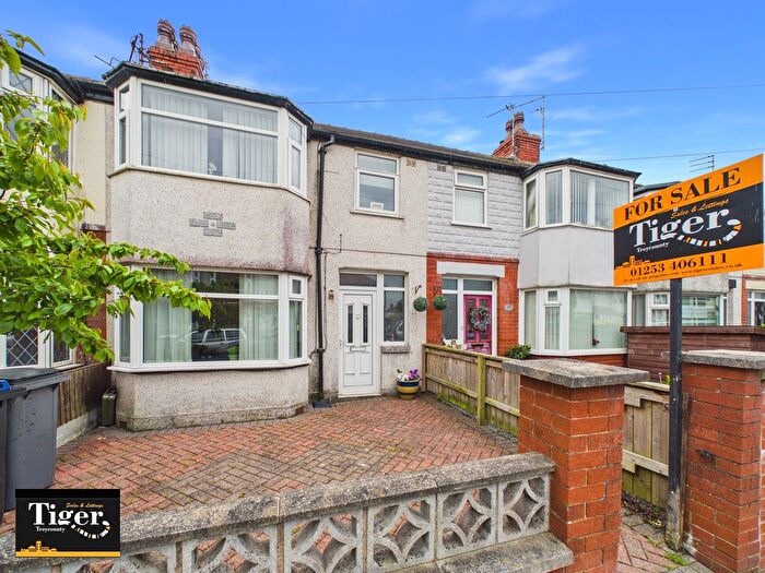 3 Bedroom Terraced House For Sale In Collyhurst Avenue, Blackpool, FY4