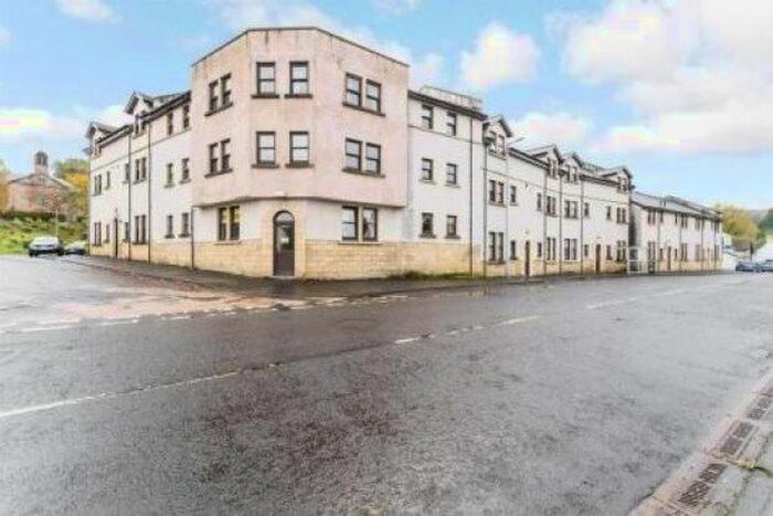 2 Bedroom Flat To Rent In Smithy Court, Greenock, PA16