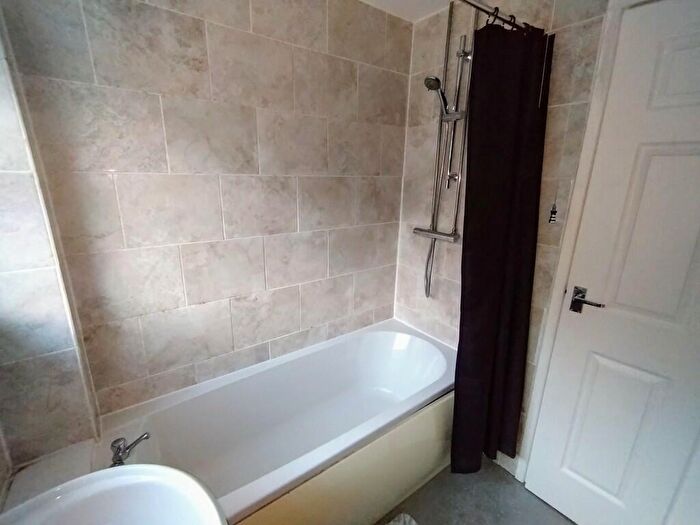 3 Bedroom Detached House For Sale In Lynn Avenue, Talke, Stoke-on-Trent, ST7