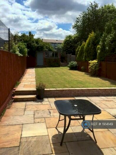 3 Bedroom Semi-Detached House To Rent In Gladstone Street, Staple Hill, Bristol, BS16