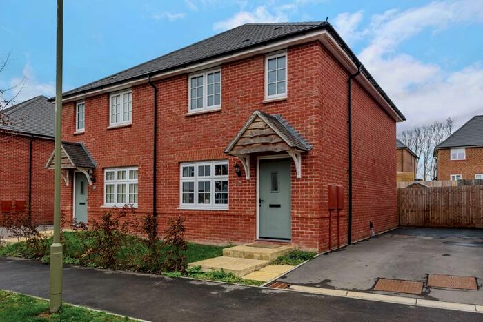 3 Bedroom Semi-Detached House For Sale In Mitchell Way, Milton, Abingdon, OX13