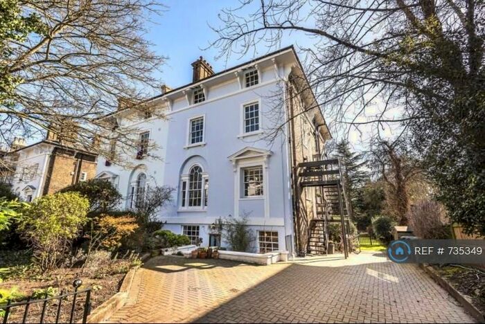 2 Bedroom Flat To Rent In Church Terrace, London, SE13