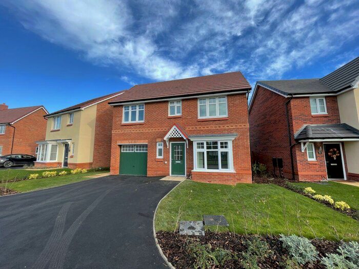 3 Bedroom Detached House To Rent In Leawood Gardens, Drakelow, Swadlincote, DE15