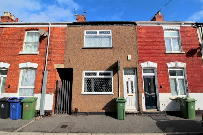 3 Bedroom Terraced House To Rent In Castle Street, Grimsby, South Humberside, DN32