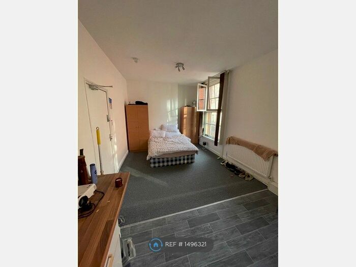 Studio To Rent In Mansfield Road, Nottingham, NG1